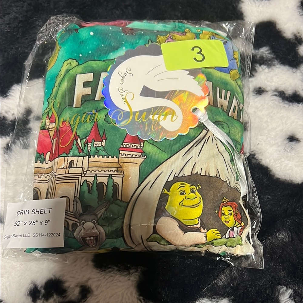 Shrek Themed bamboo crib sheet NWT
